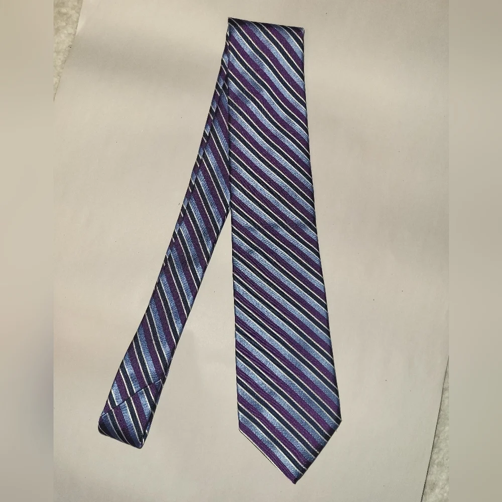 Brooks Brothers Purple‎ Blue Black Striped Tie